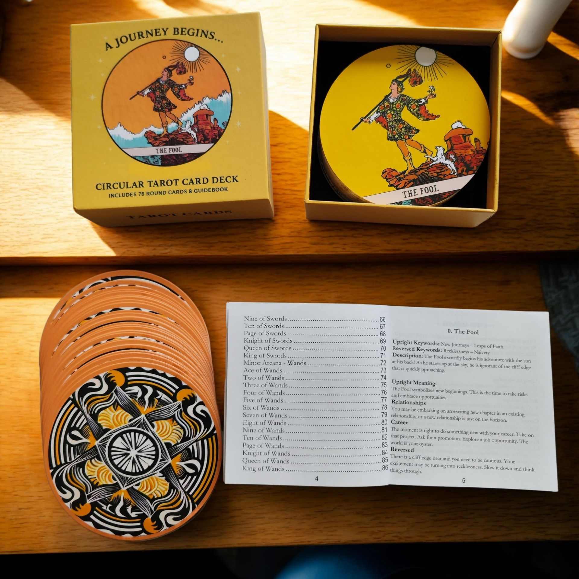Baraja de Cartas del Tarot Cir - Tarot Cards Deck With Guidebook reseña y precio